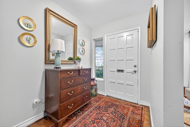 8932 Chatsworth Dr unit 8932, Houston, TX 77024 - photo 3