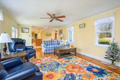 04-Living Room