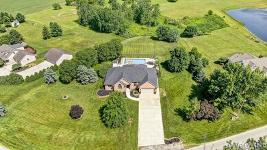 11145 Glynwood Rd, Wapakoneta, OH 45895 - photo 2