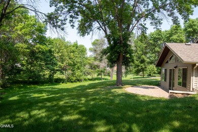 2104 3rd St NE, Jamestown, ND 58401 - photo 5