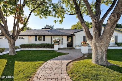 4826 N 34th Place, Phoenix, AZ 85018 - photo 2