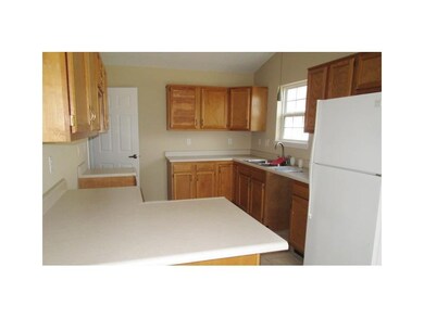 9746 Greystoke Ct, Fishers, IN 46038 - photo 4