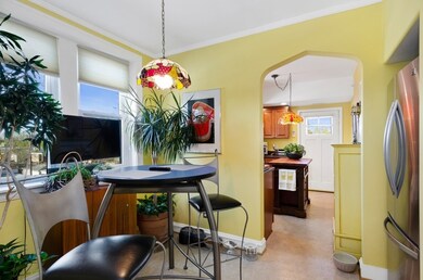 6246 N Richmond St, Chicago, IL 60659 - photo 4