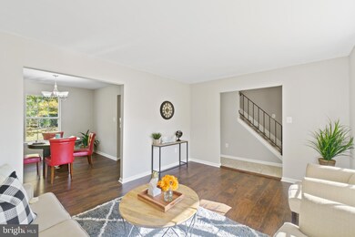 9302 Gwynndale Ct, Clinton, MD 20735 - photo 3