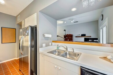 1365 Arlington St unit 1365, Houston, TX 77008 - photo 6