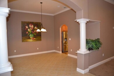 118 Leonine Hollow 06 Formal Dining