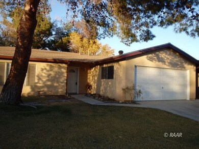 228 W Rader St