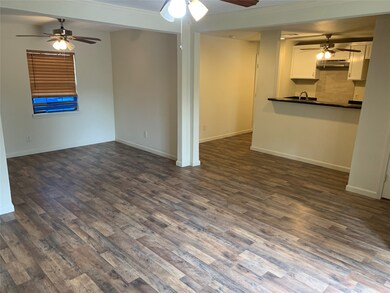 9417 Crofton St, Houston, TX 77016 - photo 3