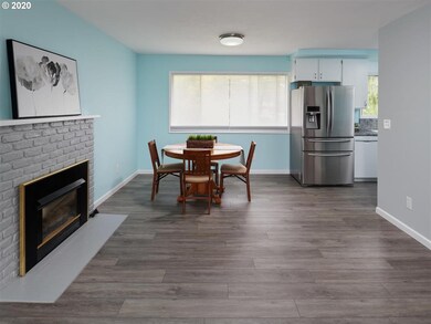 13775 SW Devonshire Dr, Beaverton, OR 97005 - photo 4