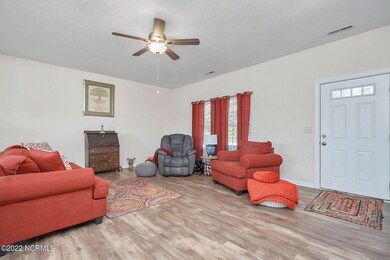 7-web-or-mls-#2868 - Jennifer Musto - 22