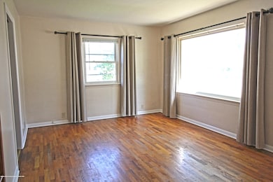 1113 Living room