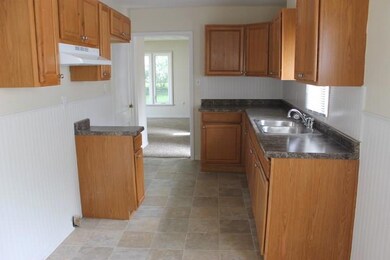 1031 69th St, Windsor Heights, IA 50324 - photo 5