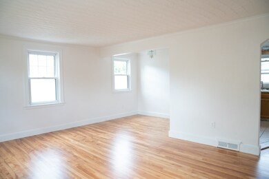 52 Newcroft Cir unit 2, Mattapan, MA 02126 - photo 7