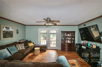 2546 S Chipley Ford Rd, Statesville, NC 28625 - photo 3