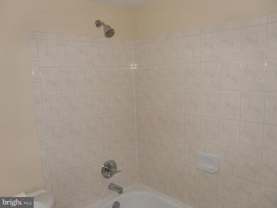 1650 Parkcrest Cir unit 1B/101, Reston, VA 20190 - photo 6