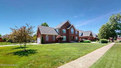 39-web-or-mls-11210 Sewell Dr Louisville