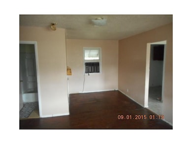 1406 E 24th St, Muncie, IN 47302 - photo 4