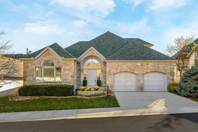 819 Crestway Dr, Columbus, OH 43235 - photo 2