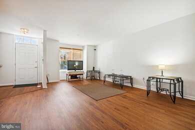 4952 Lockard Dr, Owings Mills, MD 21117 - photo 6