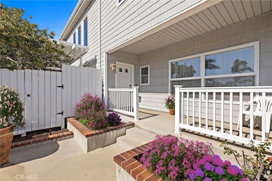 Virtually Enhanced Entry Porch