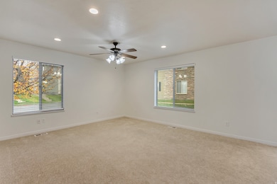 8121 N Plum Creek Cir, Eagle Mountain, UT 84005 - photo 4