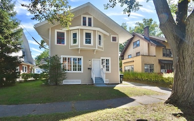 31 Burton St, Springfield, MA 01108 - photo 3