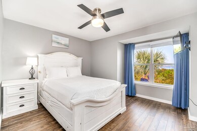 8522 Gulf Blvd unit 10, Navarre, FL 32566 - photo 4