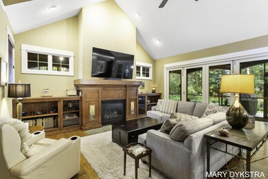 32-web-or-mls-6224-lighthouse-ct