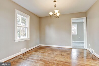 6209 Inwood St, Cheverly, MD 20785 - photo 4