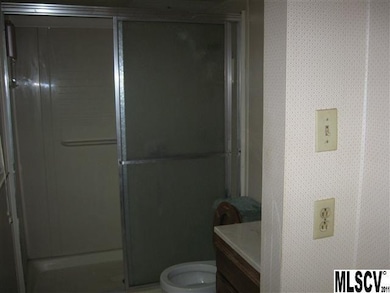 625 Colonial Dr, Statesville, NC 28625 - photo 5