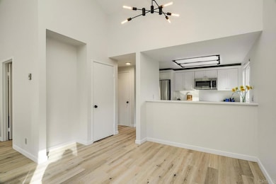 8370 Via Sonoma unit F, La Jolla, CA 92037 - photo 5