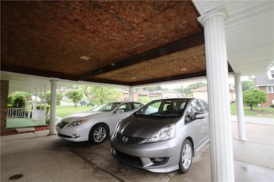 CARPORT