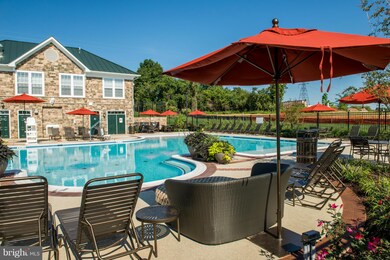 41699 Brookebourough Ct, Aldie, VA 20105 - photo 3