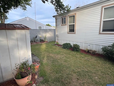 141 17th (#7) St S unit 7, Independence, OR 97351 - photo 3