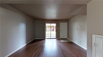 202 Lincoln Ave unit C, College Station, TX 77840 - photo 6