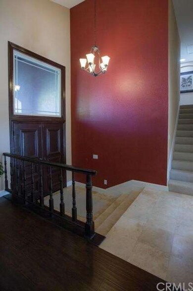 Beautiful open entry way