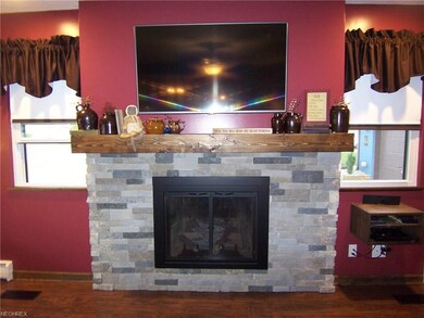 New Beautiful Stone Fireplace w/ Gas Log Insert...