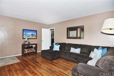 5527 Lakewood Blvd, Lakewood, CA 90712 - photo 3