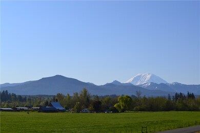 438 Riley Ct E, Enumclaw, WA 98022 - photo 2