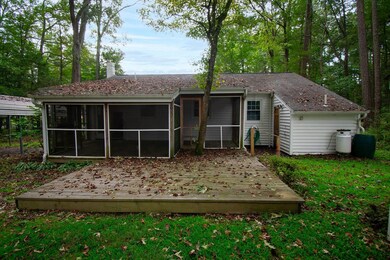 281 Lancelot Dr, Reedville, VA 22539 - photo 3