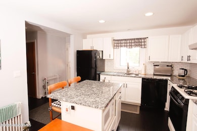 800 Simonds Rd, Williamstown, MA 01267 - photo 7