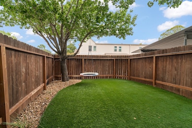 Low-maintenance artificial turf for effortless out