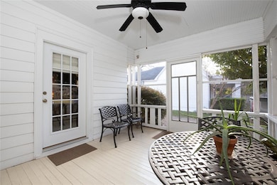 608 N Preston St, Ennis, TX 75119 - photo 4