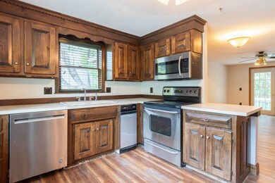 8 Jolori Ln, Nashua, NH 03062 - photo 3