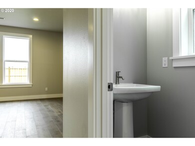 3553 Nestucca Loop, Eugene, OR 97408 - photo 5