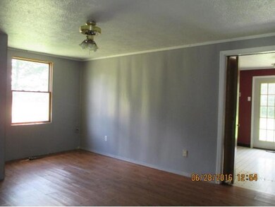 3581 W Jackson St, Napoleon, IN 47034 - photo 5