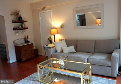 1727 N Rhodes St unit 232, Arlington, VA 22201 - photo 6