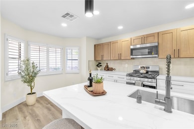 3205 Bermuda Bay St, Las Vegas, NV 89117 - photo 2