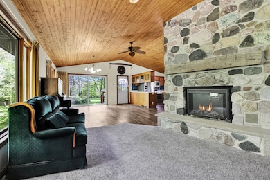 6372 Wildlife Dr-9