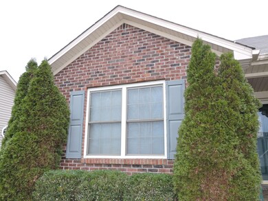 135 Aulbern Dr E, Mount Washington, KY 40047 - photo 2